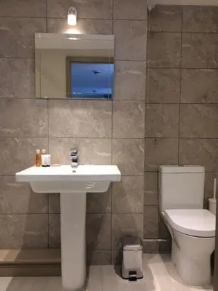 Deluxe Tek Büyük Yataklı Oda, Özel Banyo