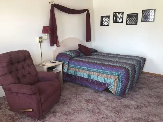 Business Oda, 1 Büyük (Queen) Boy Yatak