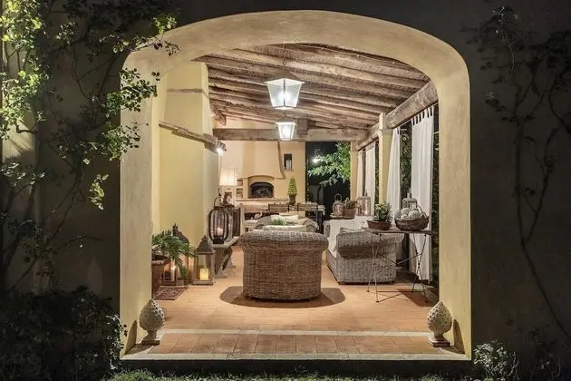 Villa
