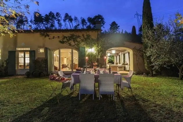 Villa