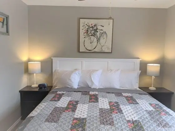 Daire (Whimsy Vibes - Side by side Condo's -)