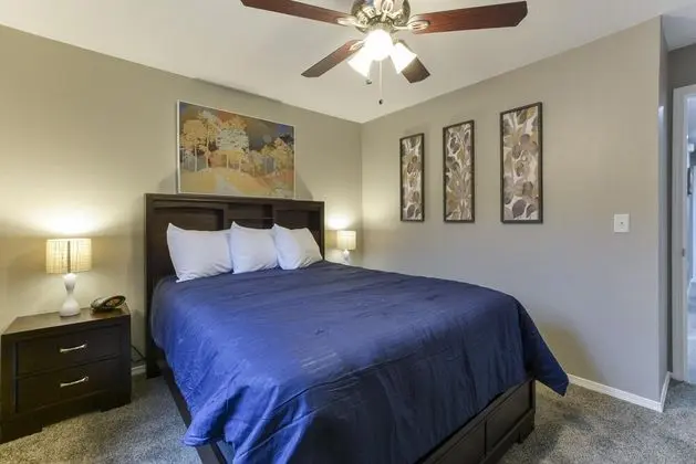 Daire (Whimsy Vibes - Side by side Condo's -)