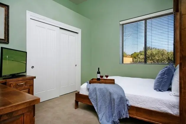 Ev (Multiple Bedrooms)