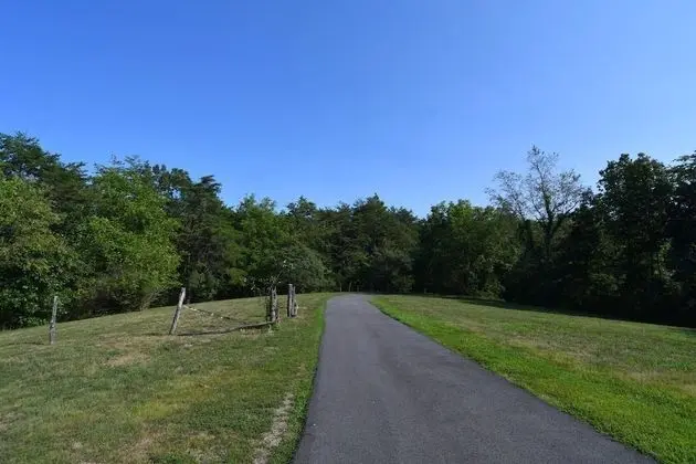 Ev, 1 Çift Kişilik Yatak (Whispering Hills)