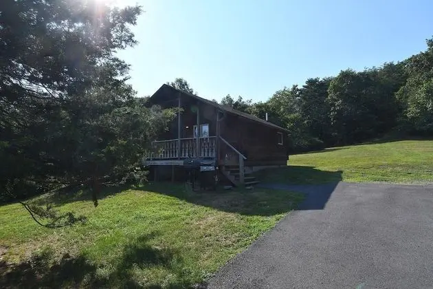 Ev, 1 Çift Kişilik Yatak (Whispering Hills)