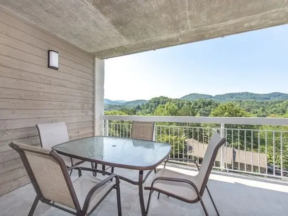 Daire, Birden Çok Yatak (Whispering Pines 534)