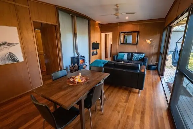 Deluxe Kır Evi, 2 Yatak Odası, 2 Banyolu (Bush Cottage 2 bath)