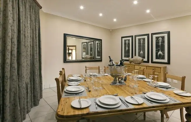 Villa, 4 Yatak Odası, Sigara İçilmez