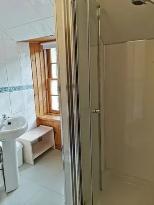Superior Tek Büyük Yataklı Oda, Banyolu/Duşlu (Room 4)