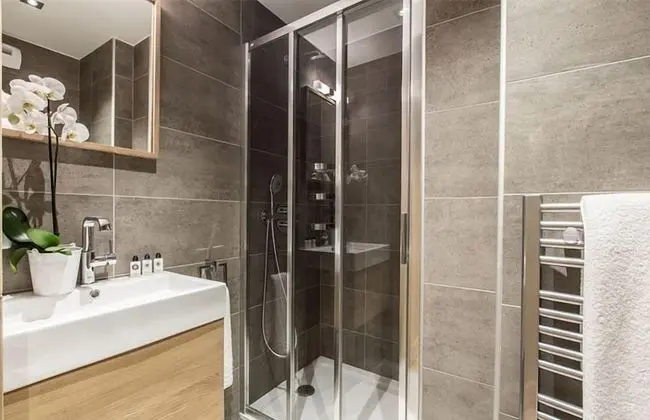 Apart Daire, Birden Çok Yatak, Sigara İçilmez