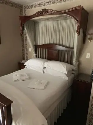 Tek Büyük Yataklı Oda, Veranda