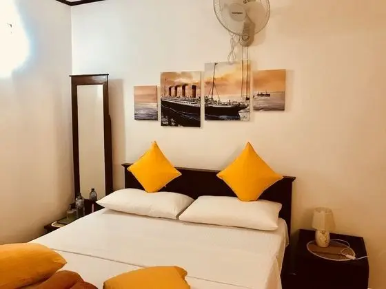 Standard Tek Büyük Yataklı Oda