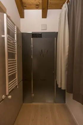 Junior Suite, 1 Bedroom, Bathtub, Mountain View