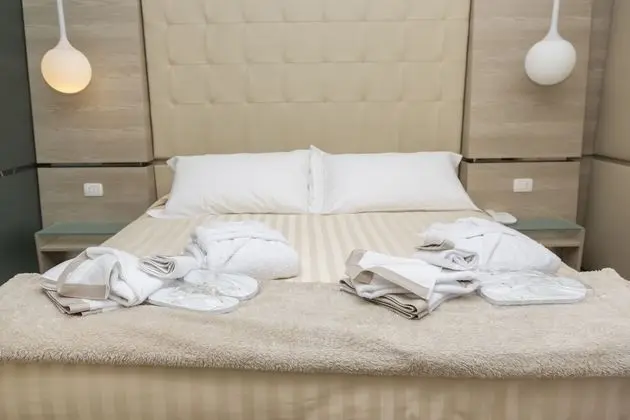 Tek Büyük veya İki Ayrı Yataklı Oda