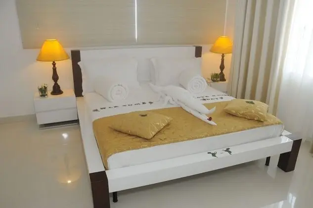 Deluxe Tek Büyük Yataklı Oda, Buzdolabı, Plaj Manzaralı