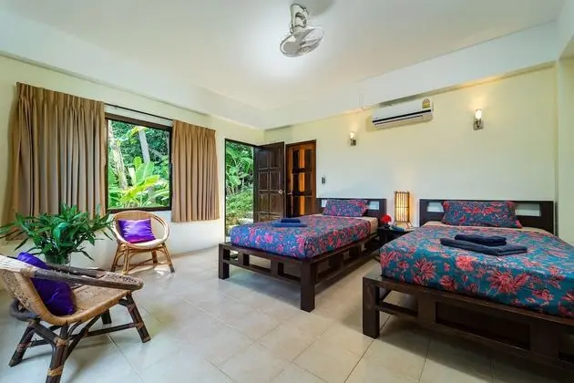 4-Bedroom Luxury Villa