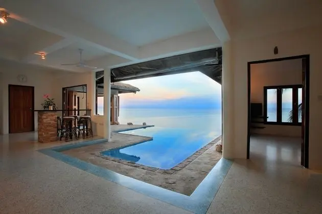 4-Bedroom Luxury Villa