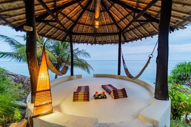 4-Bedroom Luxury Villa