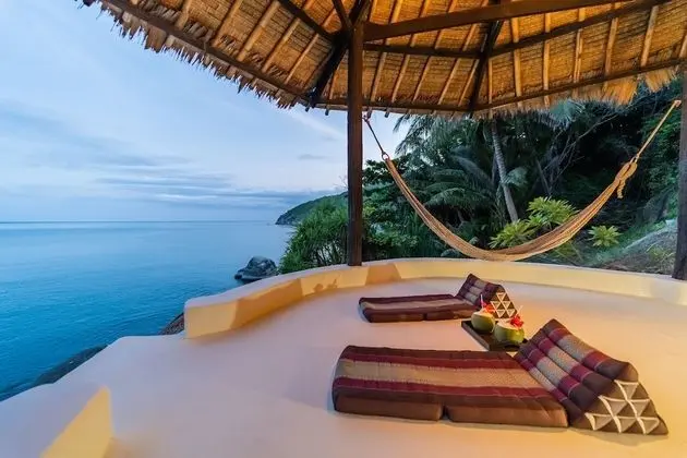 4-Bedroom Luxury Villa