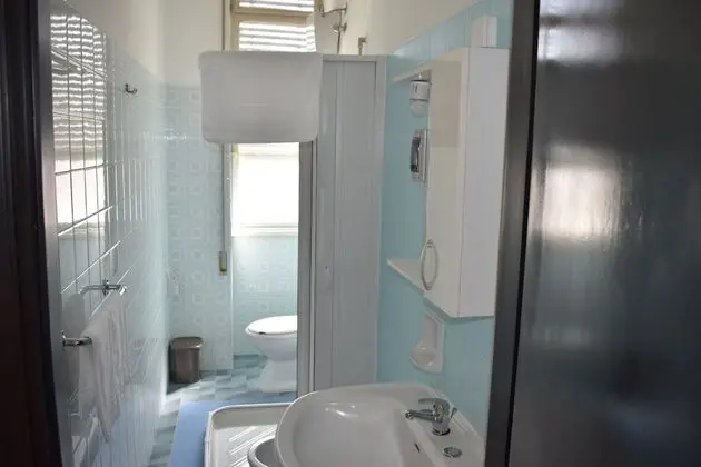 Comfort Tek Büyük veya İki Ayrı Yataklı Oda, Deniz Manzaralı