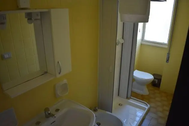 Comfort Tek Büyük veya İki Ayrı Yataklı Oda, Deniz Manzaralı