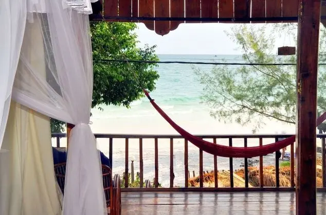 Bungalov, 1 Yatak Odası, Denize Sıfır (  AC  )