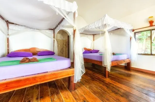 Bungalov, 1 Yatak Odası, Denize Sıfır (  AC  )