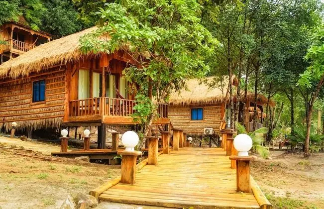 Bungalov, 1 Yatak Odası, Denize Sıfır (  AC  )