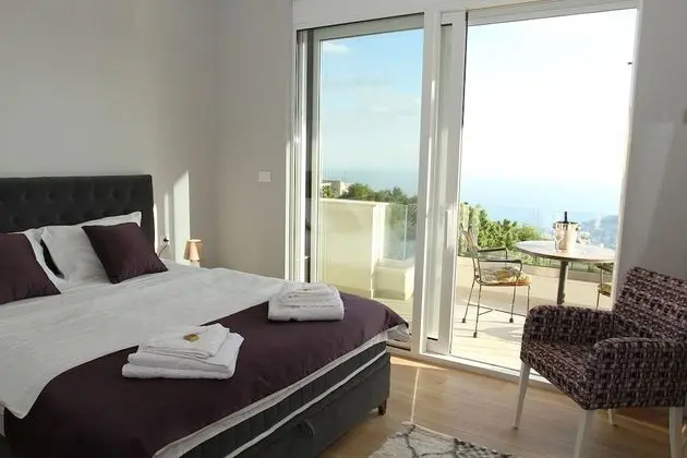Deluxe Villa