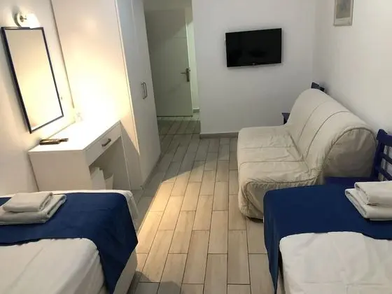 Standard Dört Kişilik Oda