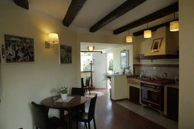 Dört Kişilik Oda, Sigara İçilmez, Şehir Manzaralı