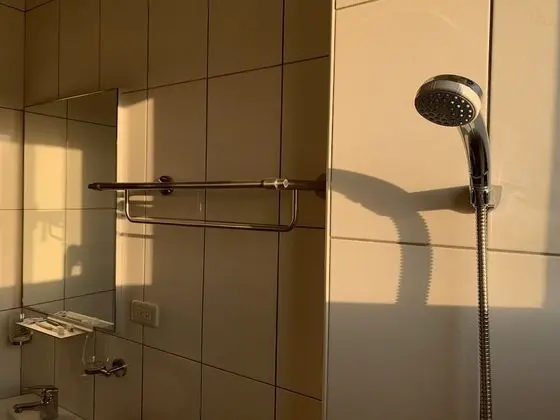 Tek Büyük Yataklı Oda, Balkon