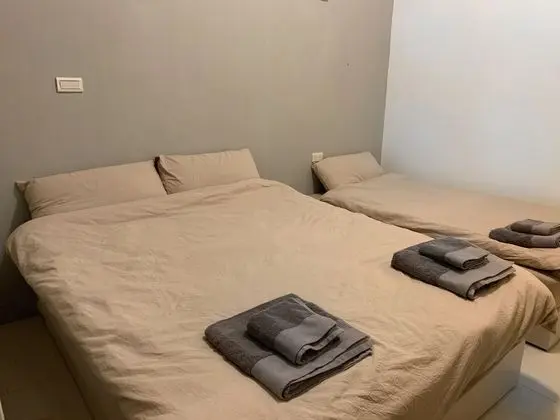 Üç Kişilik Oda, Balkon