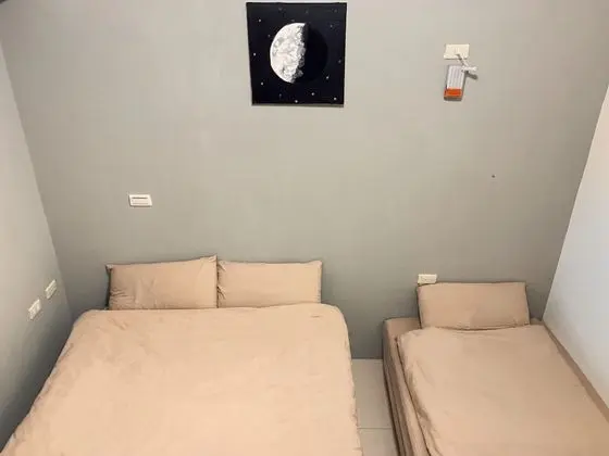 Üç Kişilik Oda, Balkon