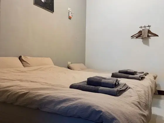 Üç Kişilik Oda, Balkon