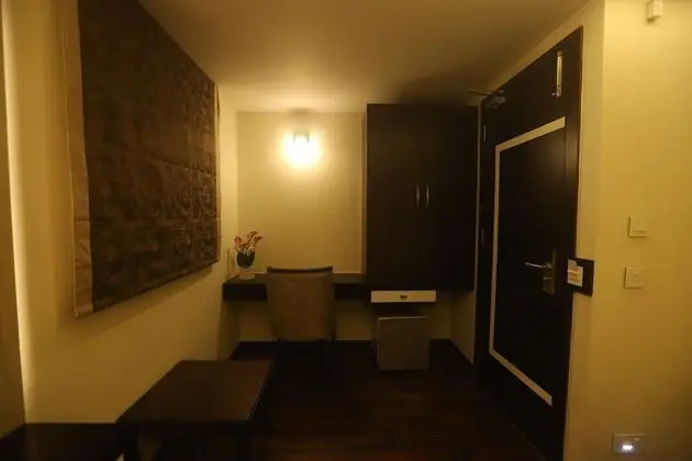 Deluxe Tek Büyük Yataklı Oda