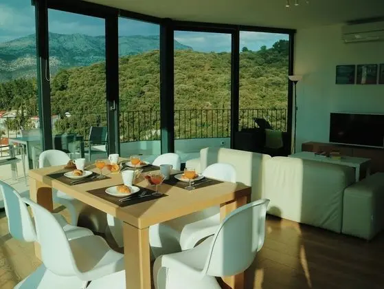 Apart Daire, 2 Yatak Odası, Balkon