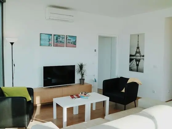 Apart Daire, 2 Yatak Odası, Balkon