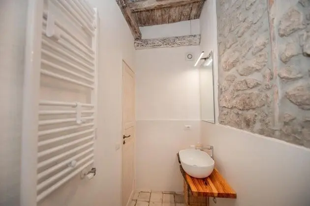 Villa, Sigara İçilebilir