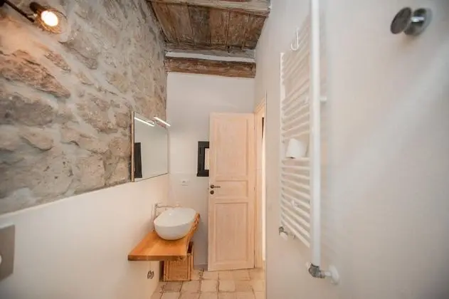 Villa, Sigara İçilebilir