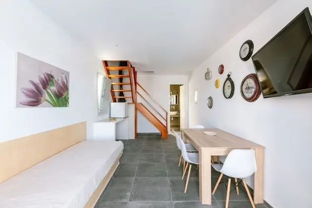 Deluxe Oda, Birden Çok Yatak, Sigara İçilmez
