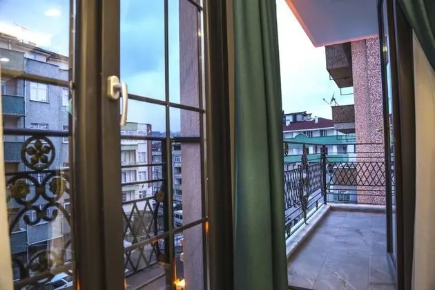 Deluxe Suit 1+1 Oda, Şehir Manzaralı, Balkonlu