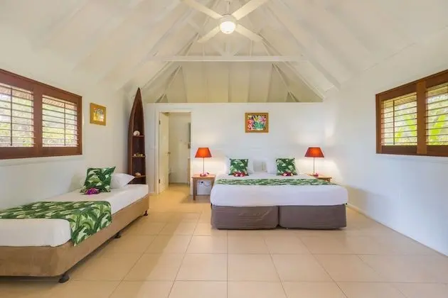Bungalov, Okyanus Manzaralı (Ocean View Bure (Triple))