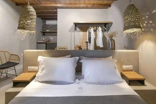 Stüdyo, Bahçe Manzaralı