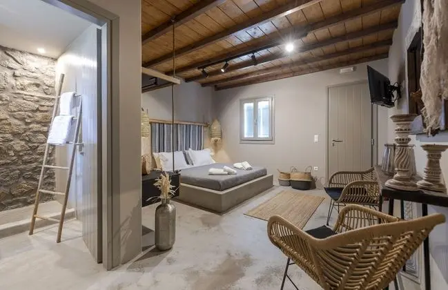 Stüdyo, Bahçe Manzaralı