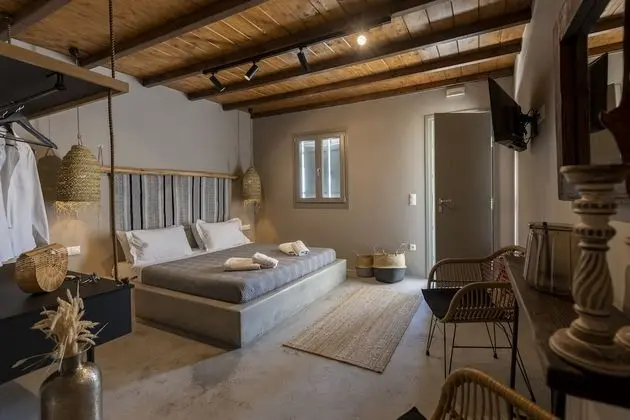 Stüdyo, Bahçe Manzaralı