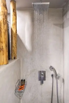 Stüdyo, Bahçe Manzaralı