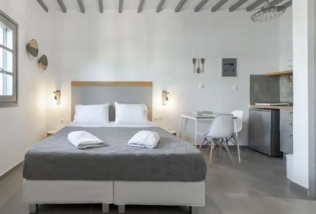 Stüdyo, Bahçe Manzaralı