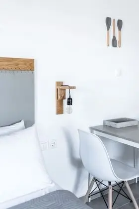 Stüdyo, Bahçe Manzaralı