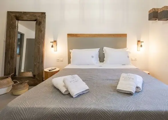 Stüdyo, Bahçe Manzaralı